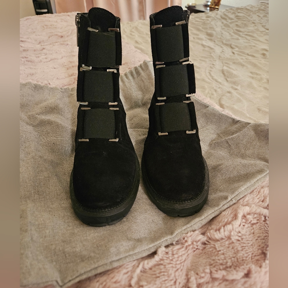 Women's Aquatalia Liv Elastic Waterproof Black Boots Size 6